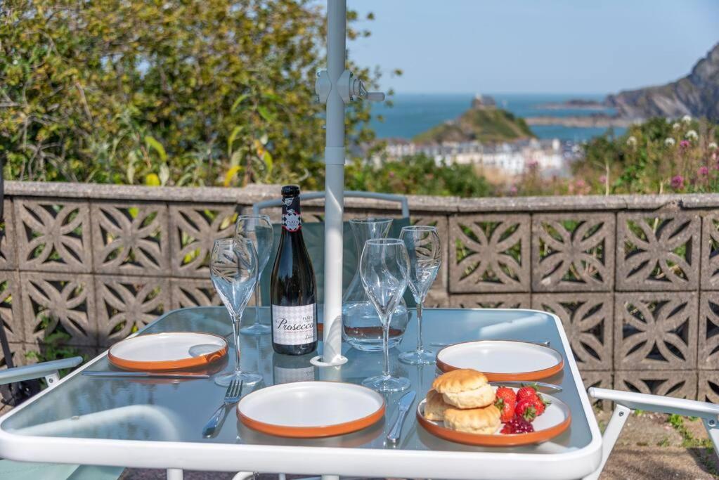 The Tempest, Sea Views, Coastal & Rural Walks. Leilighet Ilfracombe Eksteriør bilde
