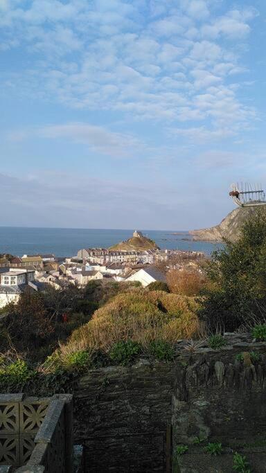 The Tempest, Sea Views, Coastal & Rural Walks. Leilighet Ilfracombe Eksteriør bilde